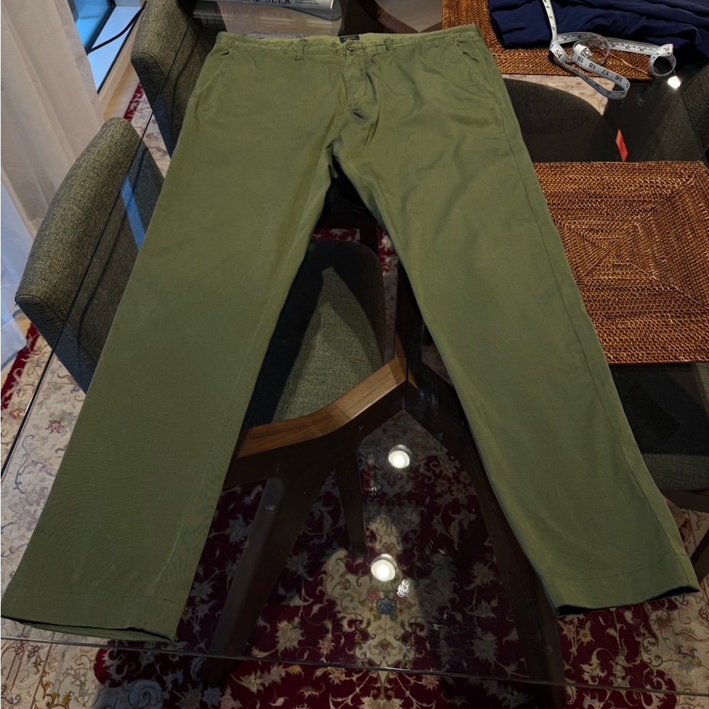 J.Crew 484 Chino Pants Mens 36x31.25 Slim Straight Leg Olive Green